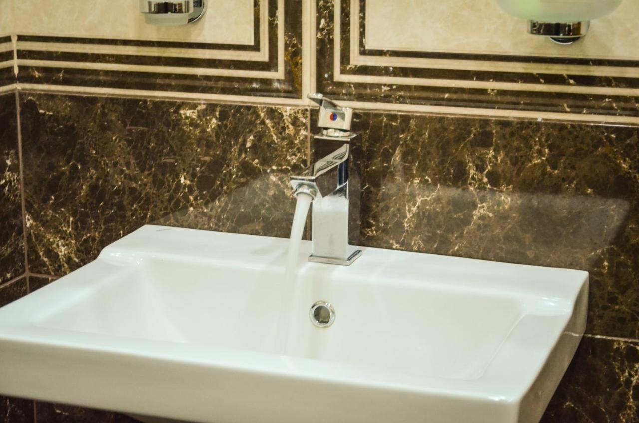 גוריס Rubin Hotel מראה חיצוני תמונה