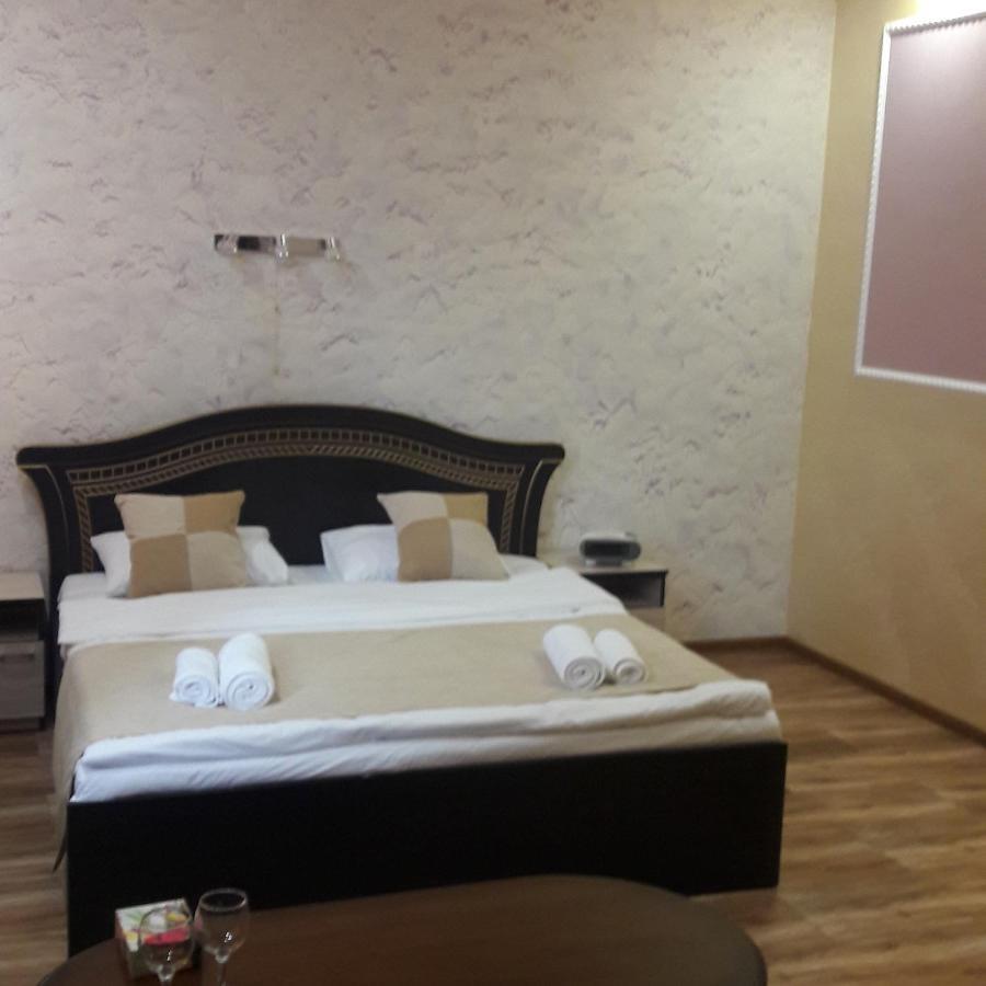 גוריס Rubin Hotel מראה חיצוני תמונה
